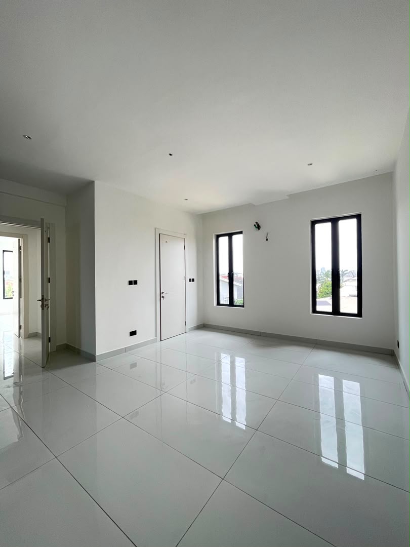 MODERNLY ERECTED 2 BEDROOM APARTMENT. image 10