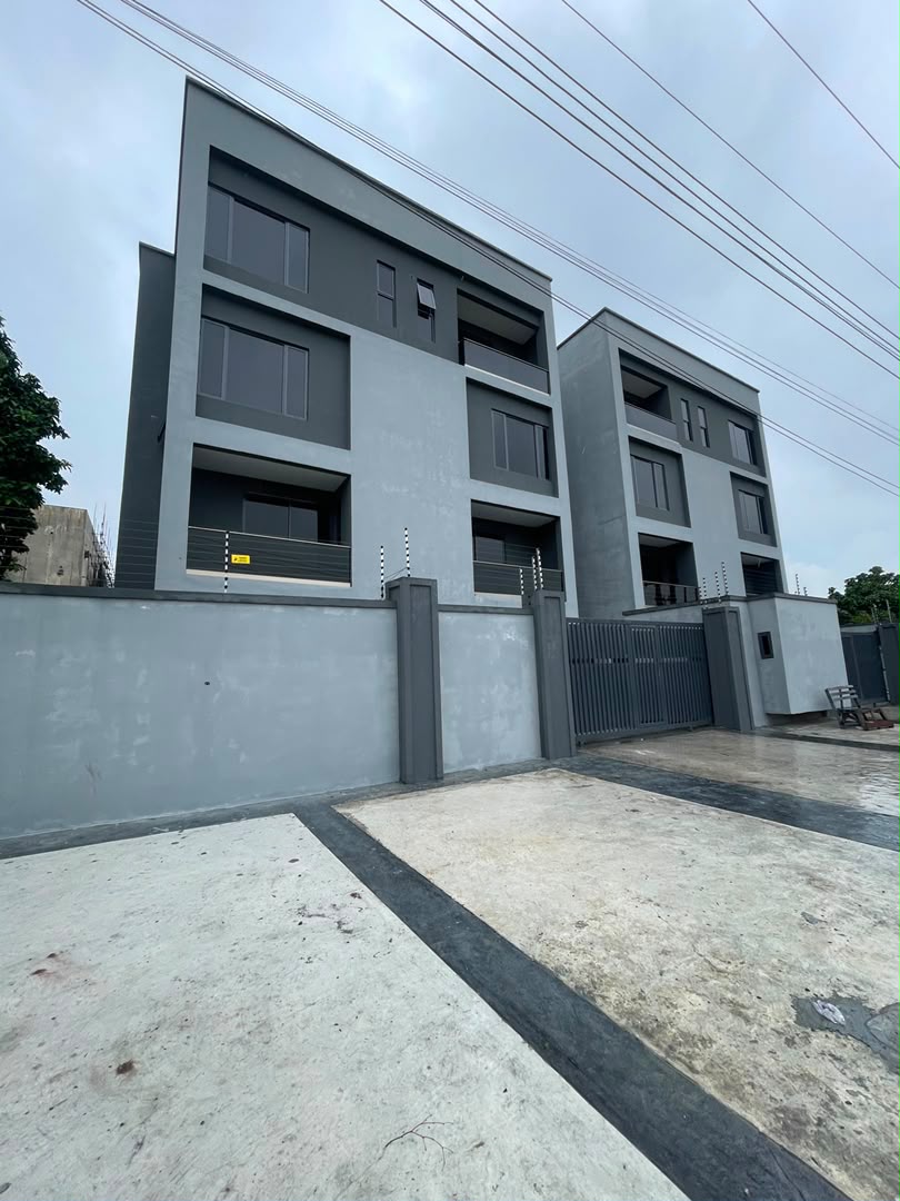 MODERNLY ERECTED 2 BEDROOM APARTMENT. in PHASE 1, LEKKI