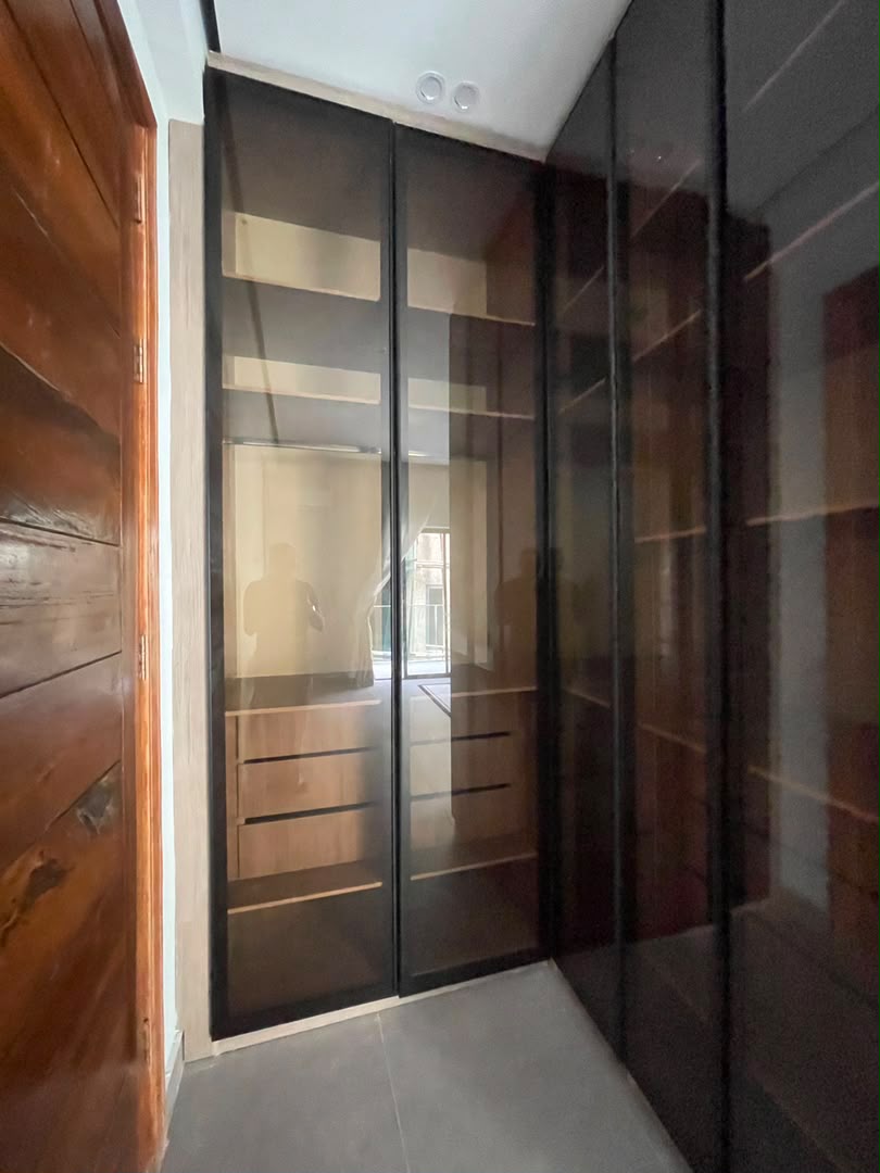 AMAZING FULLY FURNISHED 2 BEDROOM APARTMENT image 12