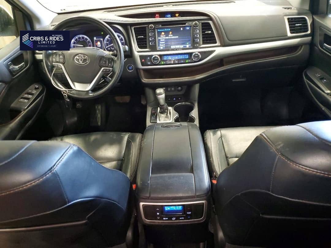 GLC300 MERCEDES-BENZ (2018) image 2