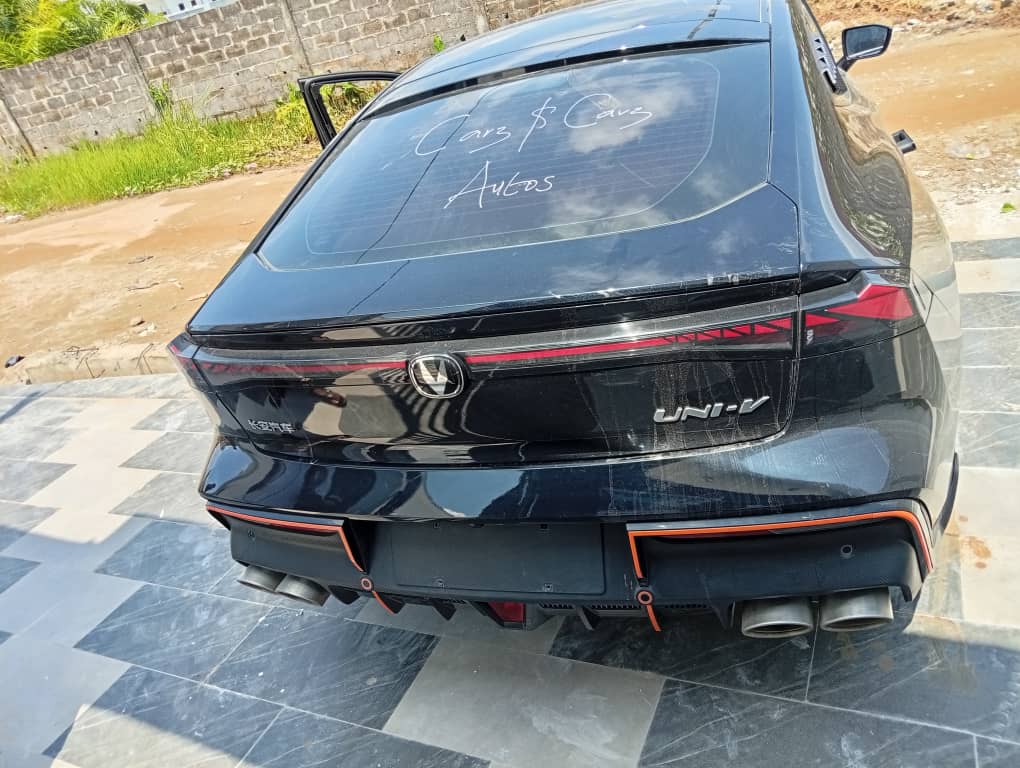 CHANGAN UNI-V image 10